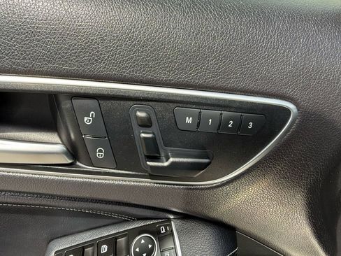 Used 2016 Mercedes-Benz GLA 250 4MATIC image 17