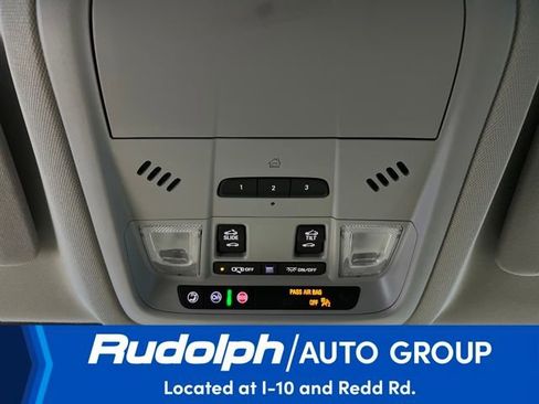 Used 2023 GMC Acadia SLT w/ Preferred Package image 29