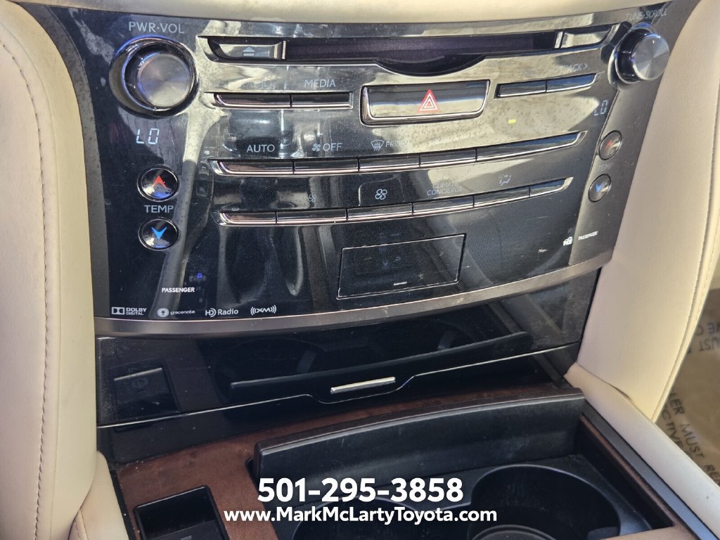 Used 2019 Lexus LX 570 4WD w/ Luxury Package image 21