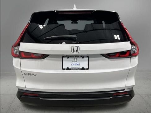 Certified 2024 Honda CR-V EX image 5