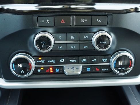 Certified 2024 Ford Expedition Max XLT image 31