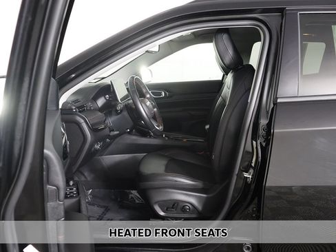 Used 2022 Jeep Compass Trailhawk w/ Trailhawk Convenience Group AWD/4WD image 6