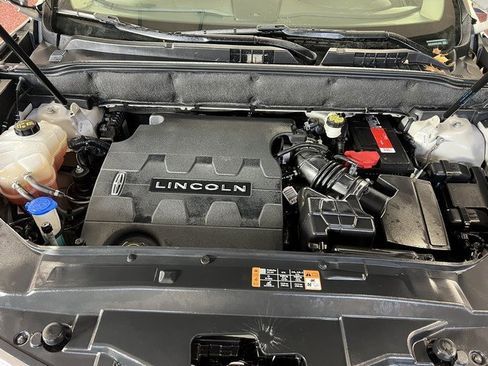 Used 2016 Lincoln MKX Select w/ Select Plus Package image 12