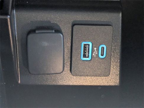 Used 2021 Ford Explorer ST w/ Equipment Group 401A image 25