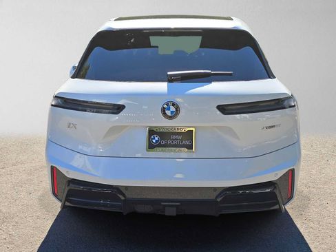 Used 2026 BMW iX xDrive60 w/ M Sport Package AWD/4WD image 38