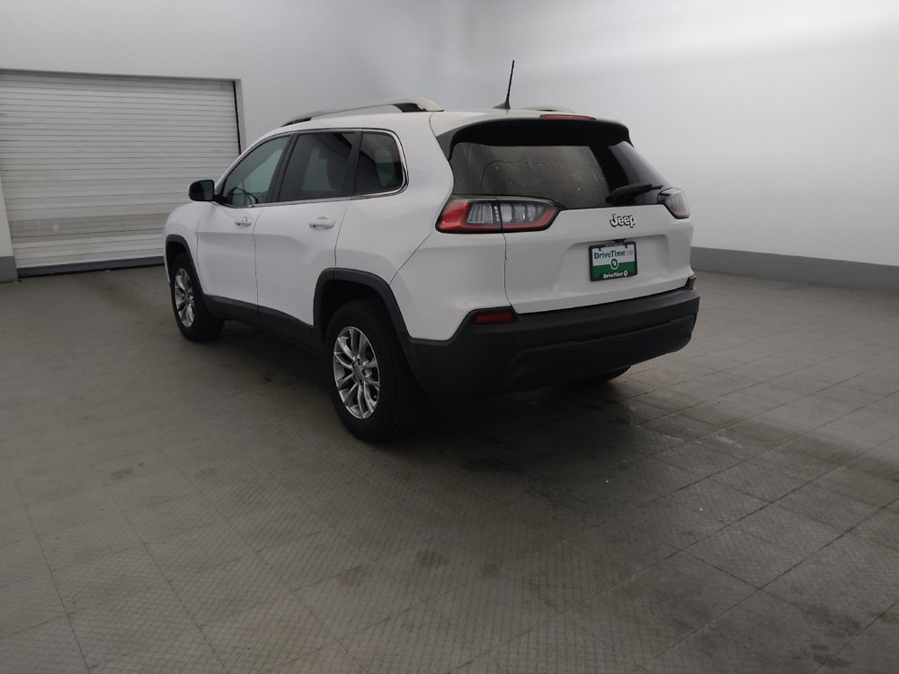 Used 2019 Jeep Cherokee Latitude Plus w/ Cold Weather Group AWD/4WD image 5