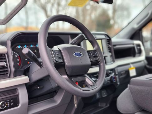 New 2026 Ford F350 XLT w/ FX4 Off-Road Package image 14