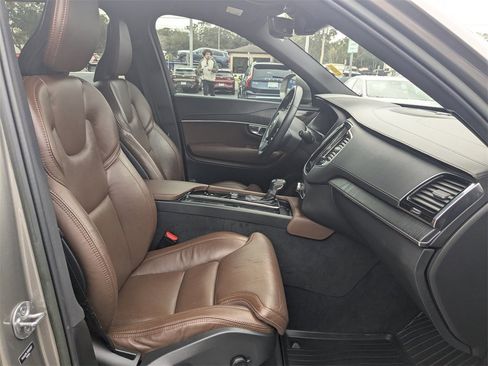 Certified 2022 Volvo XC90 T6 Inscription image 2