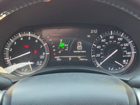 Used 2021 Toyota Highlander XLE AWD/4WD image 11