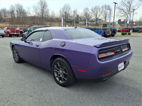 Used 2018 Dodge Challenger GT w/ GT Interior Package image 7