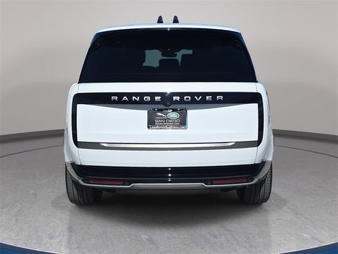 New 2026 Land Rover Range Rover Long Wheelbase SE image 6