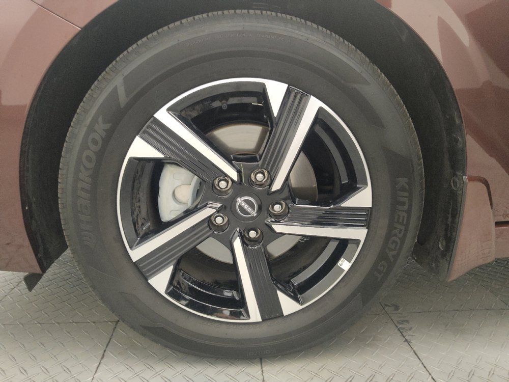 Used 2025 Nissan Sentra SV w/ All-Weather Package FWD image 31