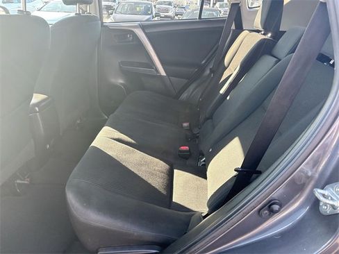 Used 2016 Toyota RAV4 LE image 20