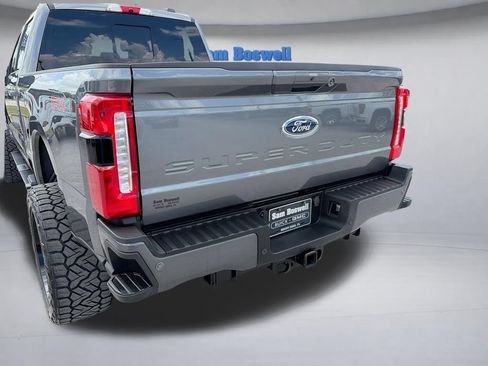 Used 2024 Ford F250 Lariat w/ Sport Appearance Package AWD/4WD image 34