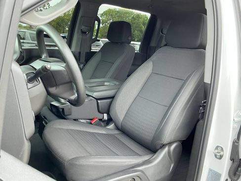 Used 2024 Chevrolet Silverado 2500 Custom w/ Custom Convenience Package AWD/4WD image 38