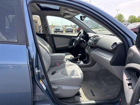 Used 2010 Toyota RAV4 Limited AWD/4WD image 35