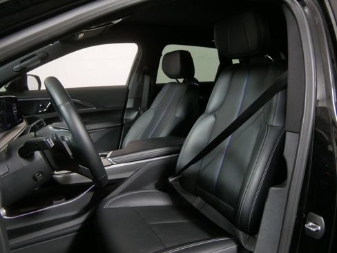 Used 2024 Cadillac Lyriq Sport w/ LPO, Floor Liner Package AWD/4WD image 10