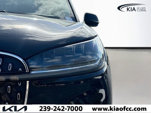 Used 2025 Lincoln Aviator Reserve image 9