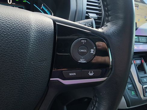 Certified 2020 Honda Odyssey Touring image 27