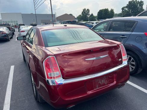 Used 2016 Chrysler 300 S AWD/4WD image 3
