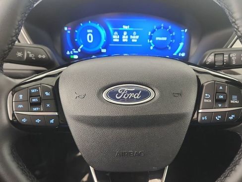 Used 2022 Ford Escape SEL w/ Technology Package image 11