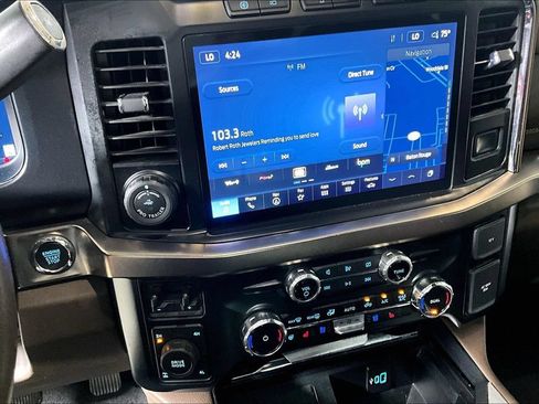 Certified 2024 Ford F250 King Ranch AWD/4WD image 24