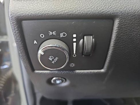 Used 2021 Jeep Grand Cherokee Laredo X AWD/4WD image 26