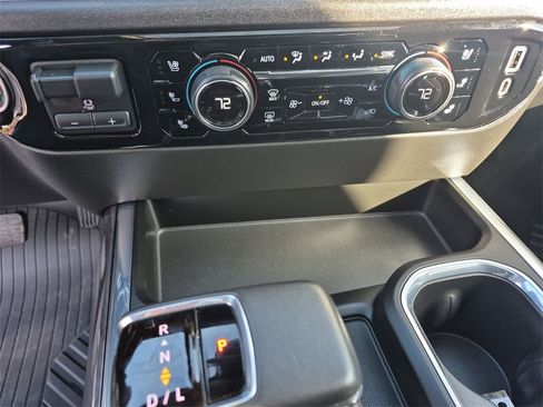 Used 2022 Chevrolet Silverado 1500 LTZ image 25