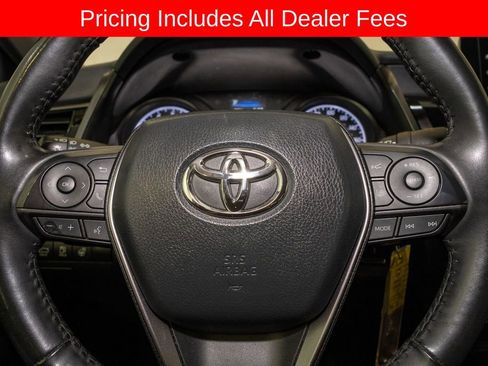 Used 2024 Toyota Camry SE w/ Cold Weather Package FWD image 17