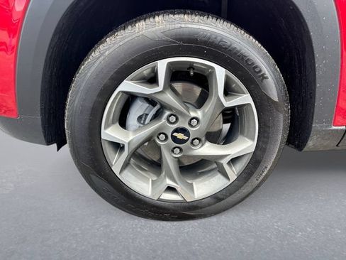 Used 2026 Chevrolet Trax LT w/ Driver Confidence Package FWD image 10