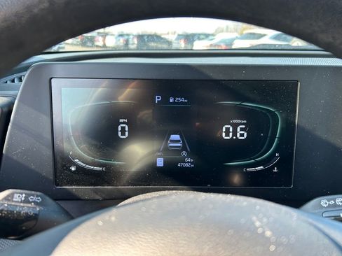 Certified 2024 Kia Sportage LX image 11