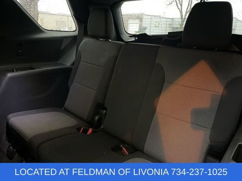 Certified 2023 Chevrolet Traverse LT image 35