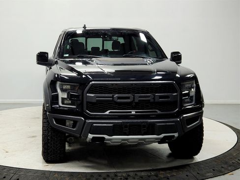 Used 2019 Ford F150 Raptor w/ Equipment Group 802A Luxury image 2
