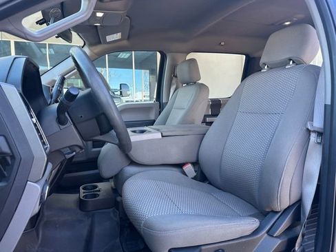 Certified 2018 Ford F150 XLT image 12