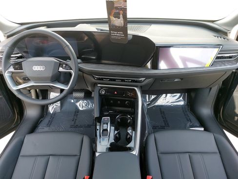 New 2026 Audi Q5 Premium Plus AWD/4WD image 9