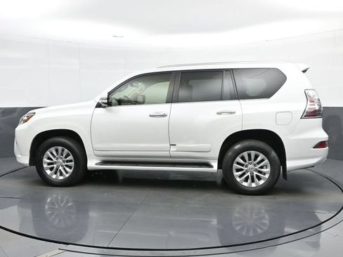 Used 2019 Lexus GX 460 Premium w/ Premium Package AWD/4WD image 5