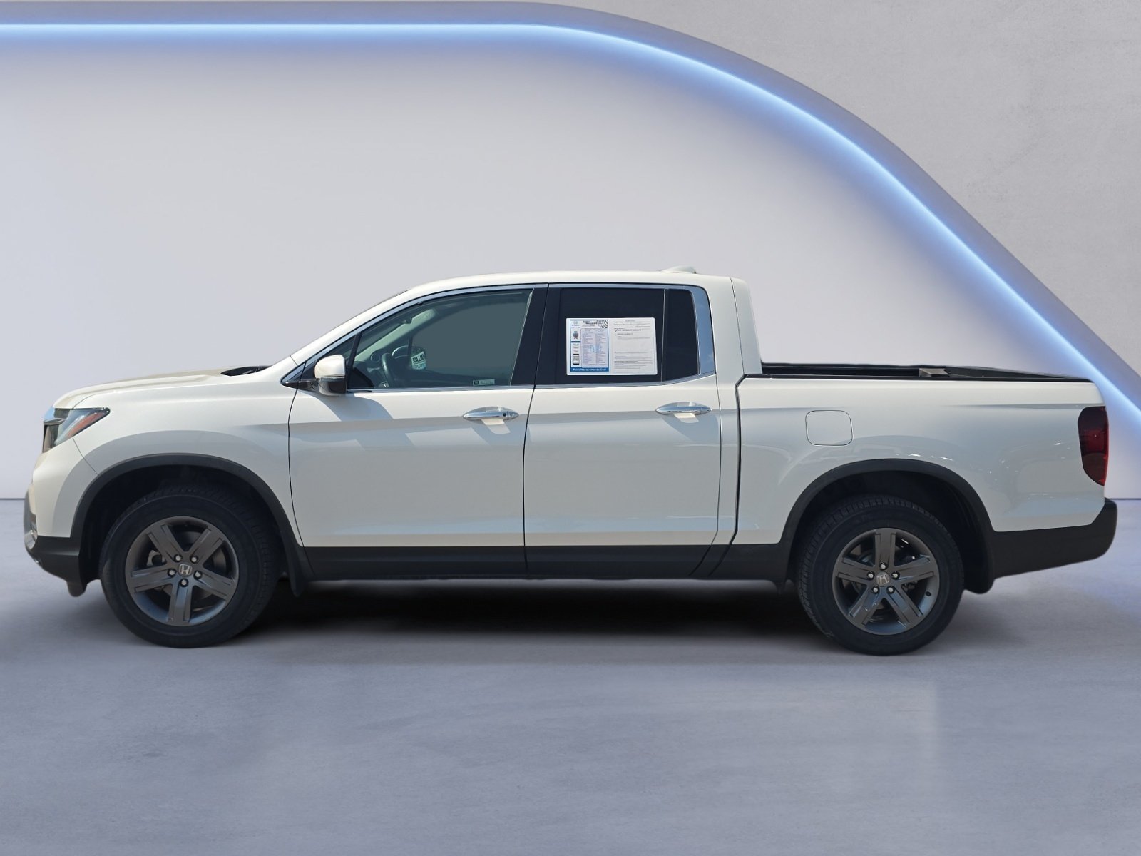 Used 2022 Honda Ridgeline RTL-E image 2