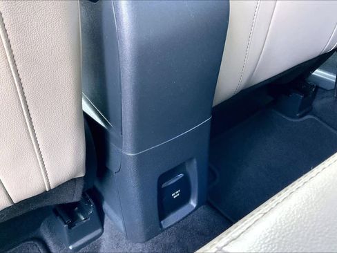 Used 2020 Ford EcoSport Titanium image 36