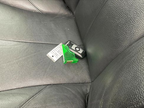 Used 2015 BMW 428i xDrive Coupe w/ Premium Package image 11