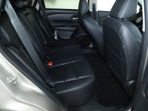 Certified 2024 Nissan Rogue SL image 33