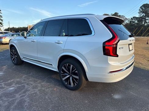 Used 2026 Volvo XC90 B6 Core w/ Protection Package Premier AWD/4WD image 4
