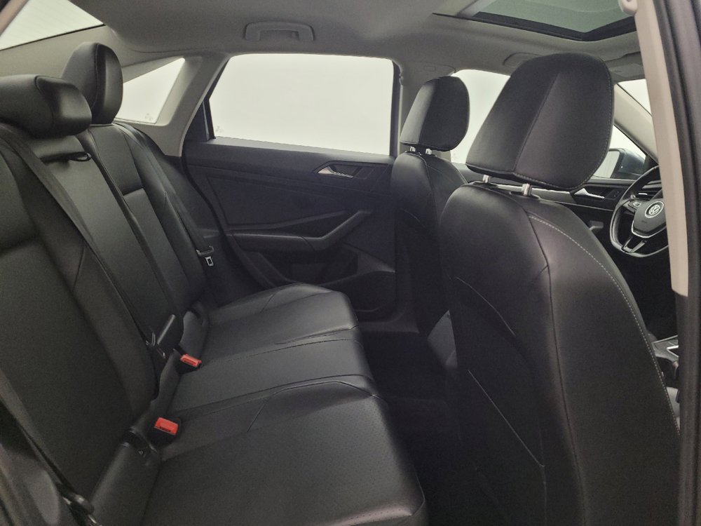 Used 2019 Volkswagen Jetta SE FWD image 19