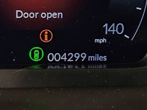 Used 2025 Acura ADX A-Spec image 30