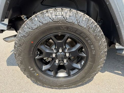 Used 2019 Jeep Wrangler Unlimited Sport S AWD/4WD image 13