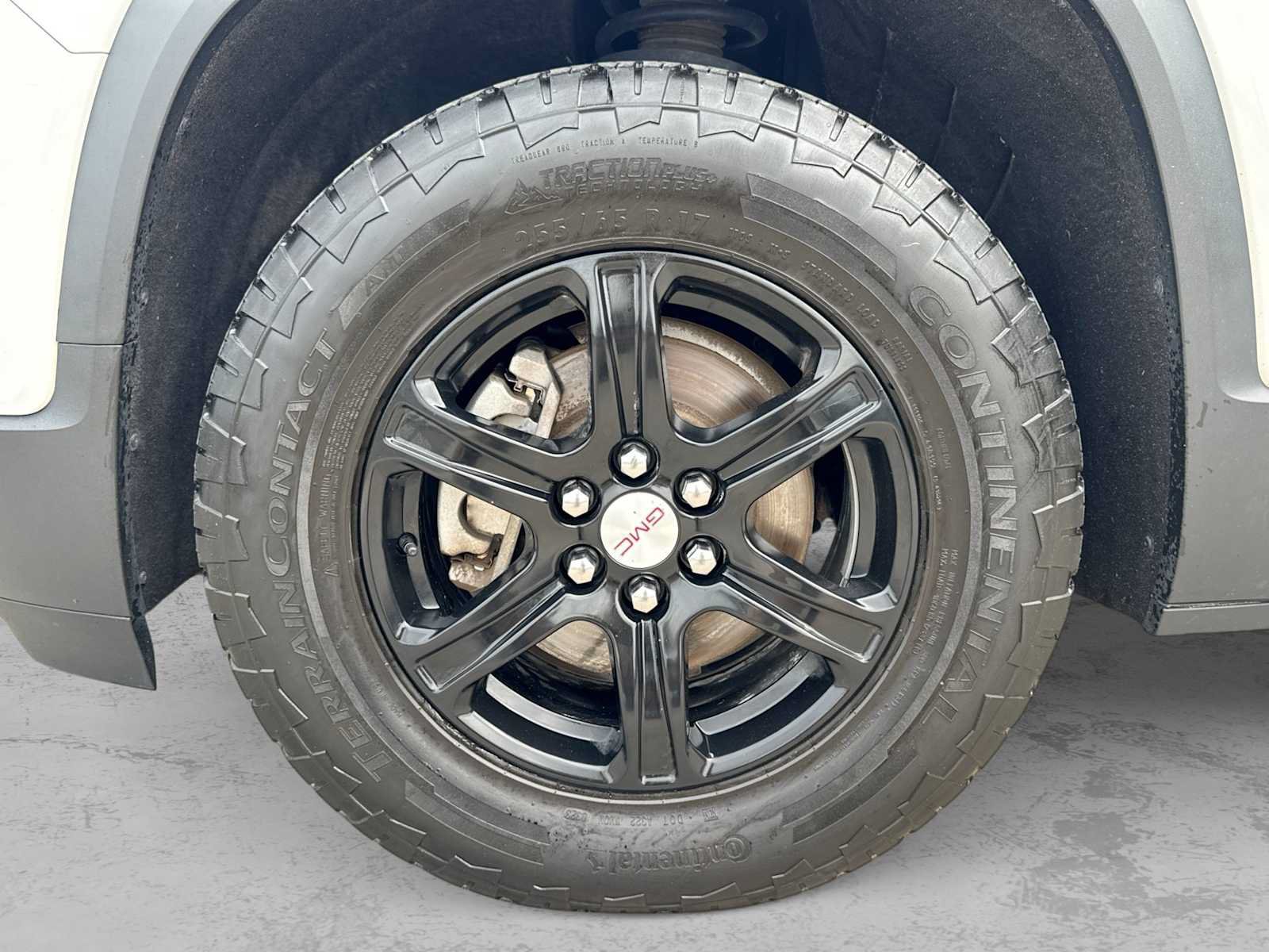 Used 2020 GMC Acadia AT4 w/ Driver Alert Package II AWD/4WD image 13