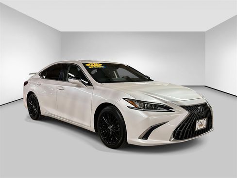 Used 2022 Lexus ES 350 w/ Premium Package image 6