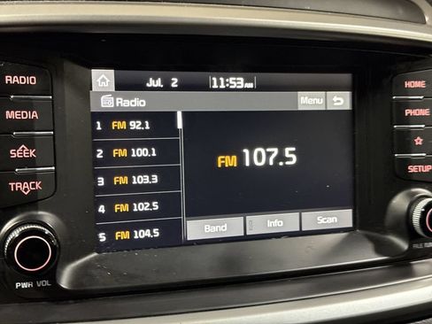 Used 2019 Kia Sorento L FWD image 14