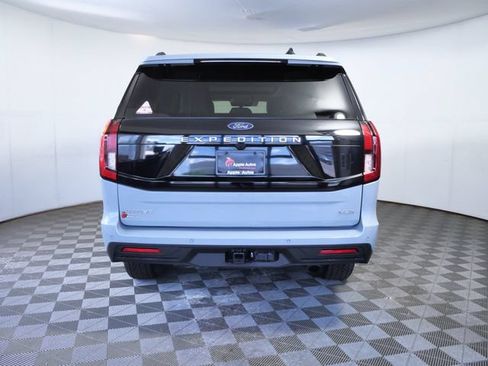 Certified 2025 Ford Expedition Max Active AWD/4WD image 7