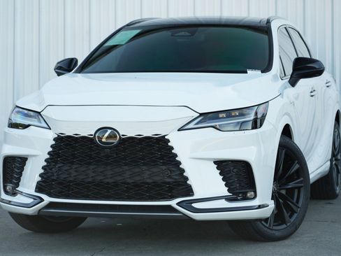 Used 2024 Lexus RX 500h F Sport w/ Convenience Package image 3