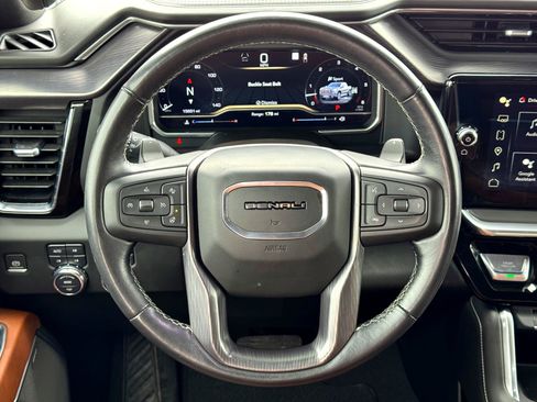 Used 2023 GMC Sierra 1500 Denali Ultimate image 27